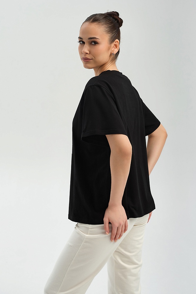 Футболка оверсайз с принтом Altai woman Черный/Кони_17922