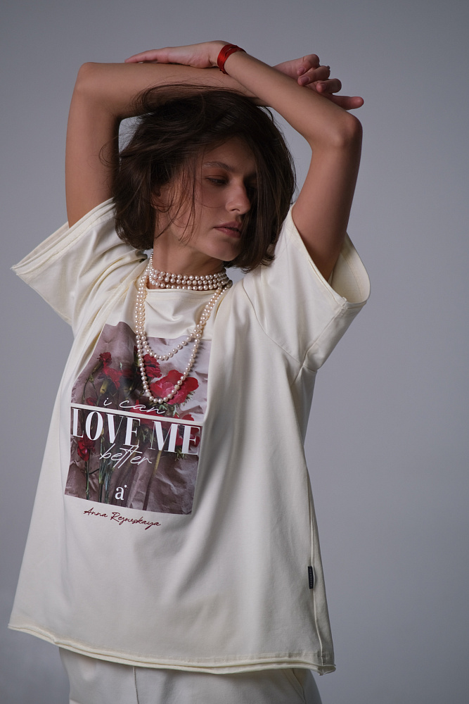 Футболка оверсайз с принтом Flowers Молочный_10249