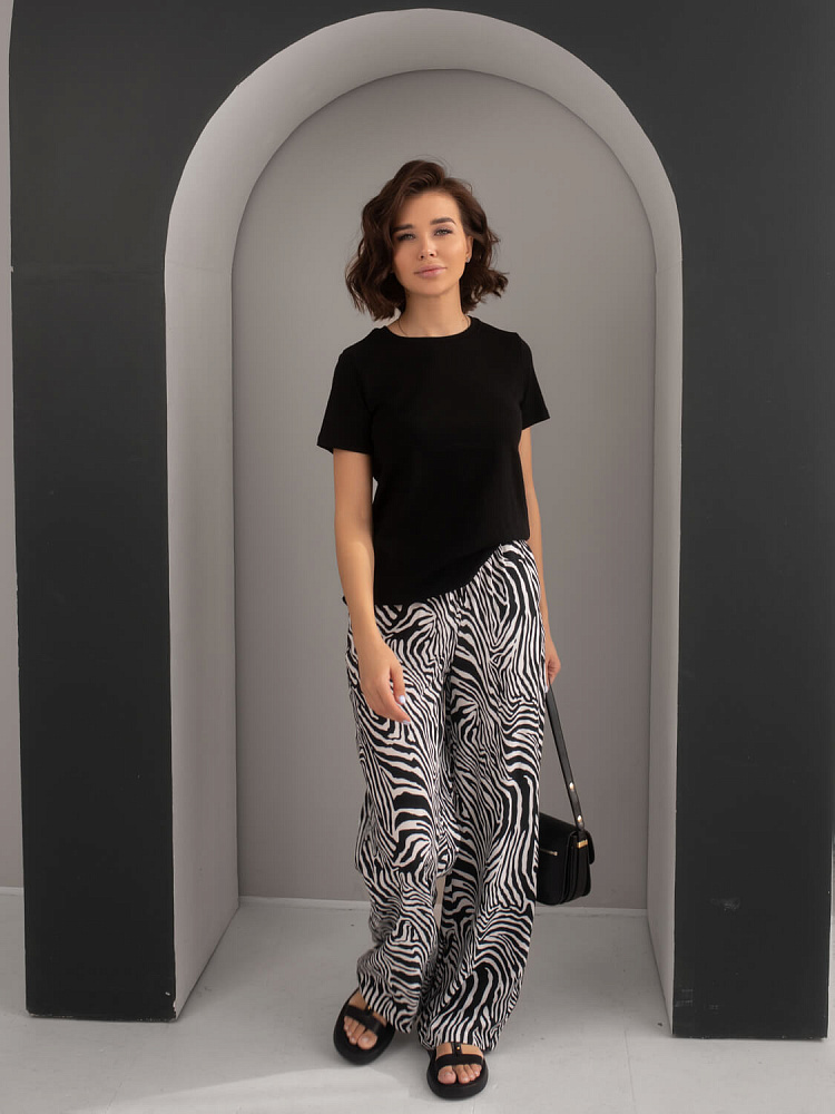 Футболка черная базовая в рубчик хлопок Basic _6496