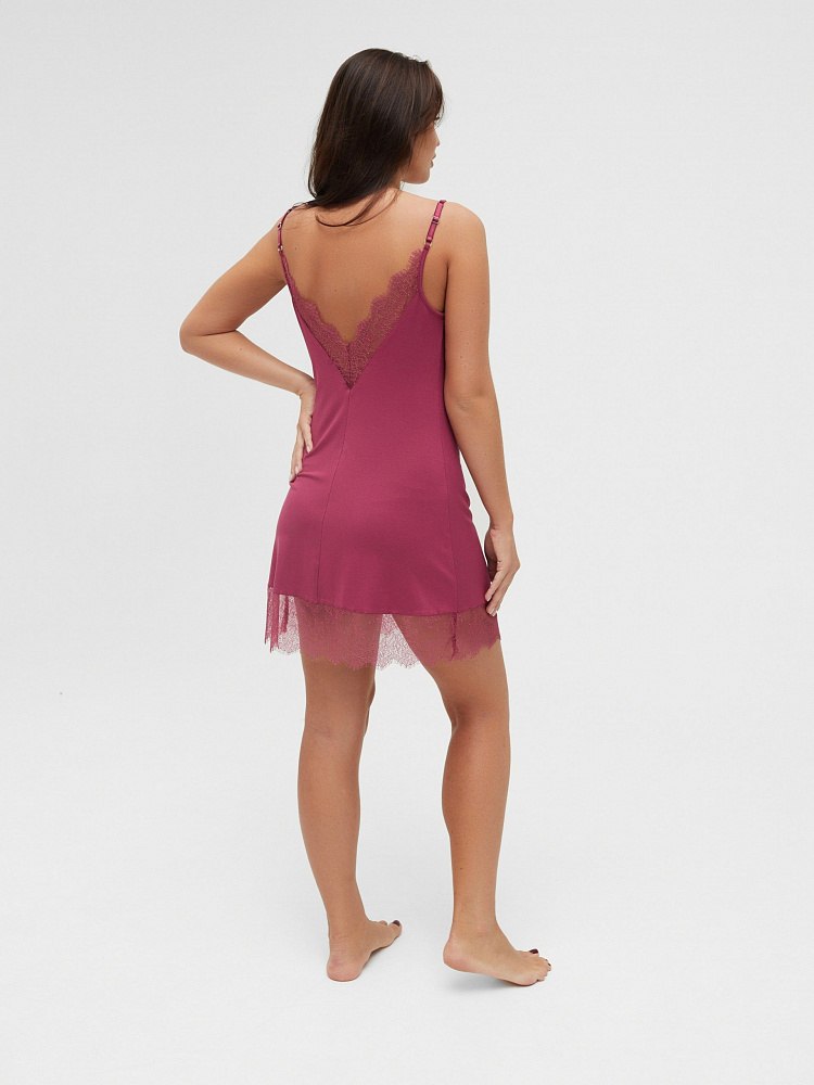 Сорочка из вискозы с кружевом Milana Малиновый_12014