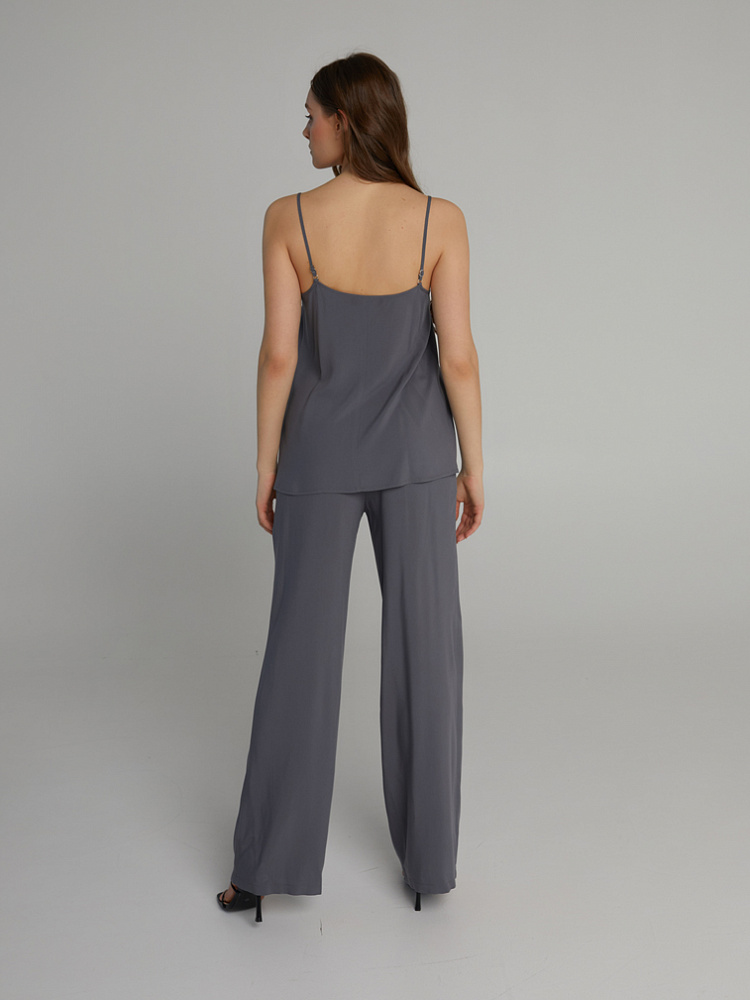 Топ из струящегося штапеля Pretty Стальной_10149