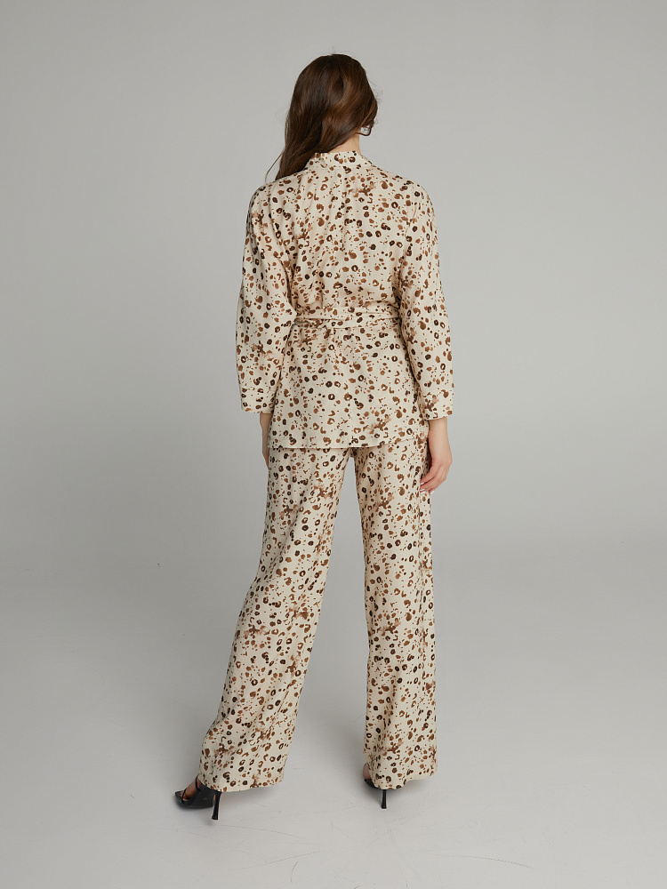 Кимоно из струящегося штапеля Pretty Леопард на бежевом_10033