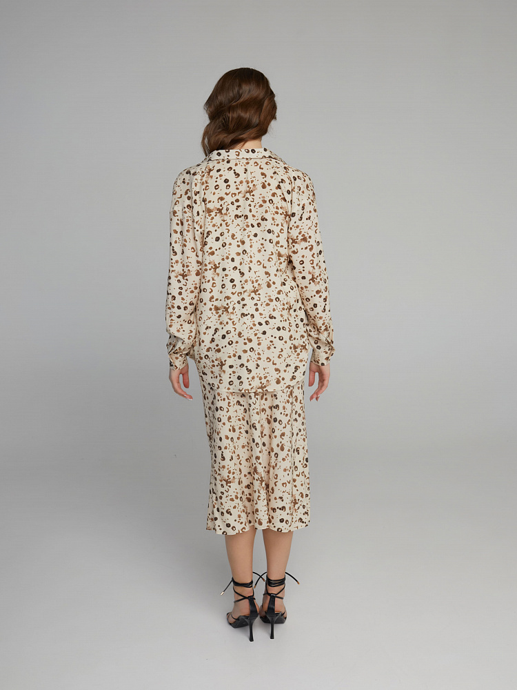 Рубашка с длинным рукавом из струящегося штапеля Pretty Леопард на бежевом_10014