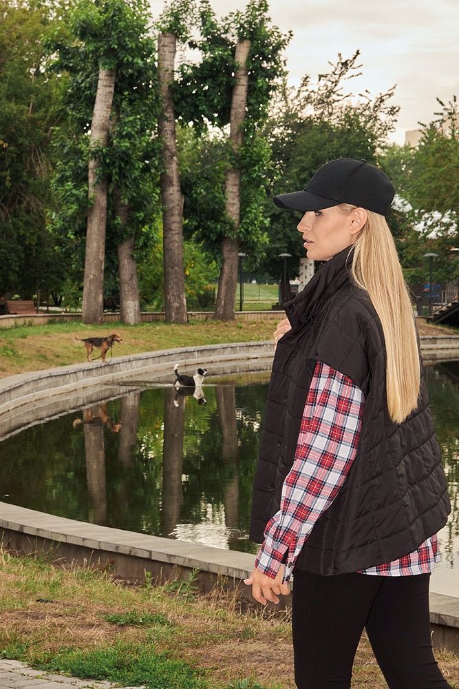 Жилет Mountains Черный_16414