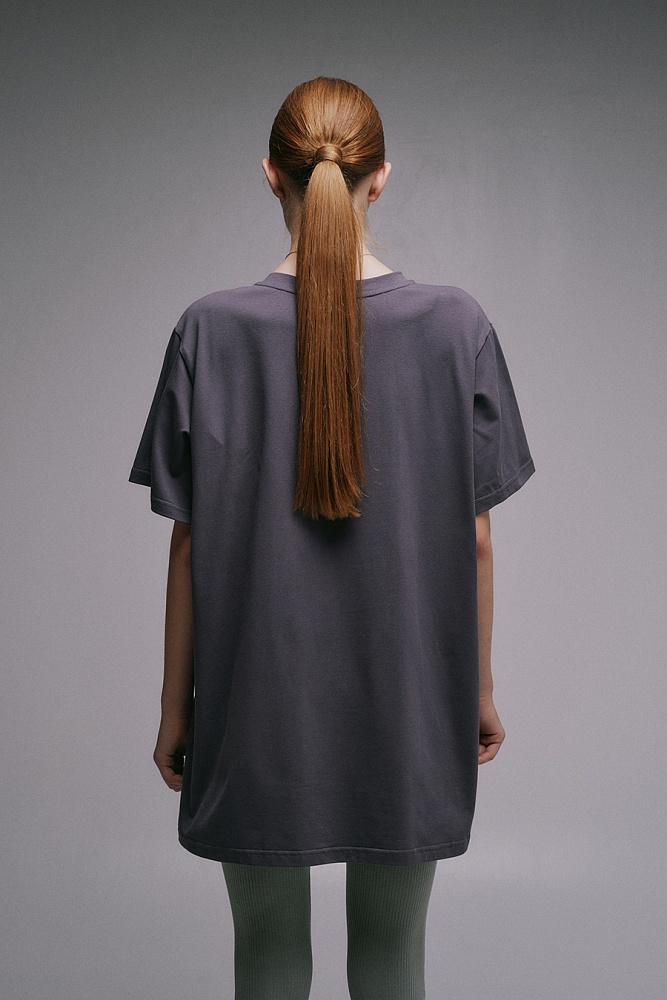 Футболка удлиненная оверсайз с принтом Altai woman Графит/Автобус_17877