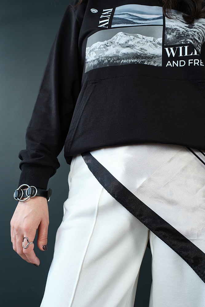 Худи из футера  Altai Черный/Горы чб_18831