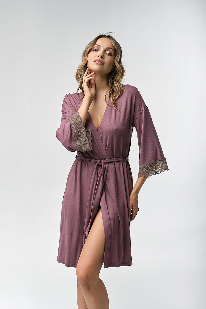 Халат из вискозы с кружевом Sylvia Лиловый_8172