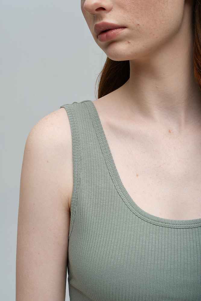 Топ зеленый трикотажный в рубчик Оливка Basic_8326