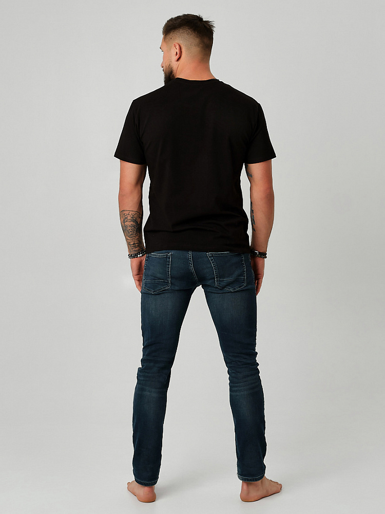 Футболка мужская с принтом David Черный/Горы_9155