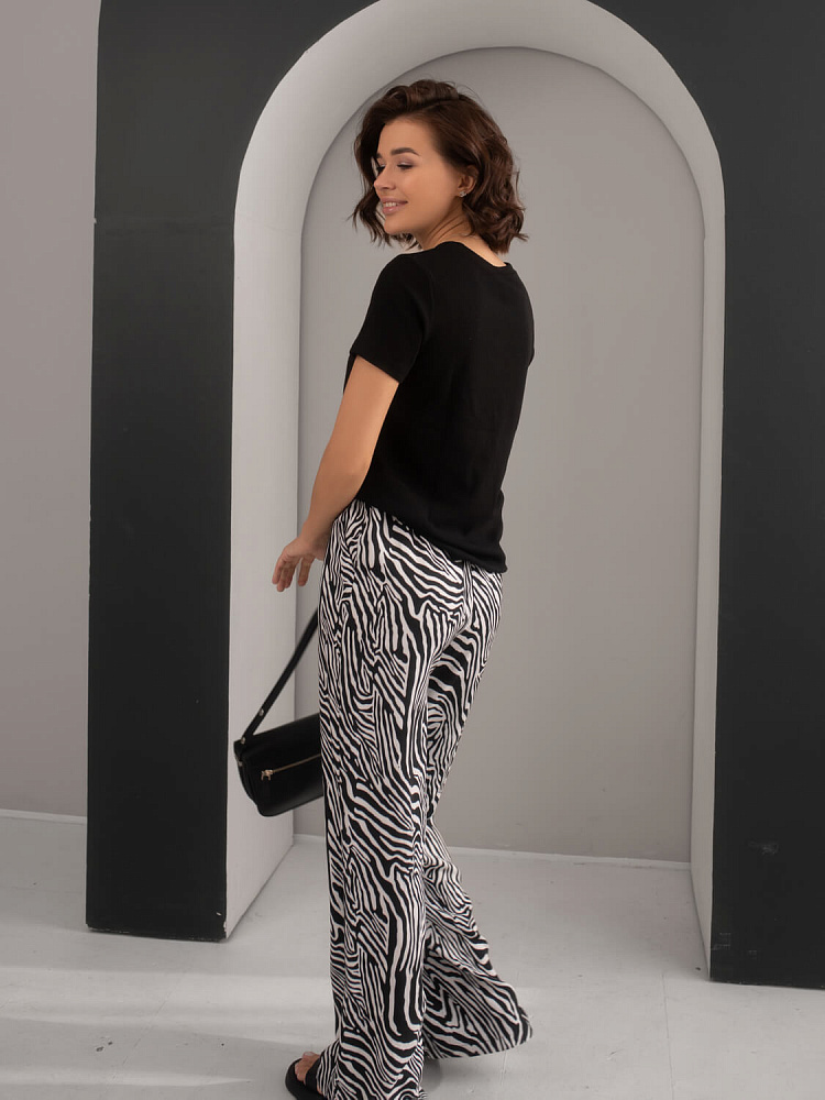 Футболка черная базовая в рубчик хлопок Basic _6493