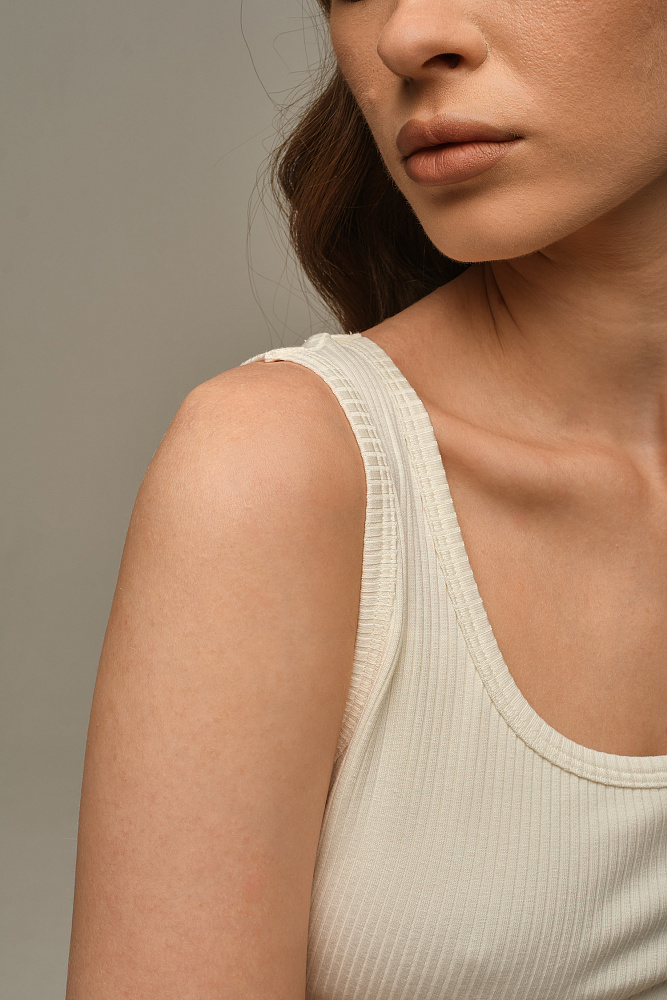 Топ трикотажный в рубчик Flat Молочный_15848